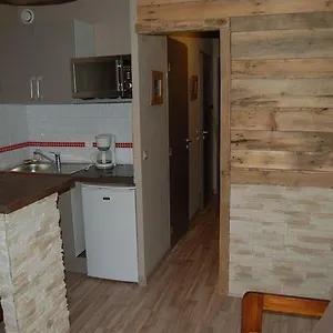 https://studio-pieds-des-pistes-valfrejus.hotels-rhonealpes.com